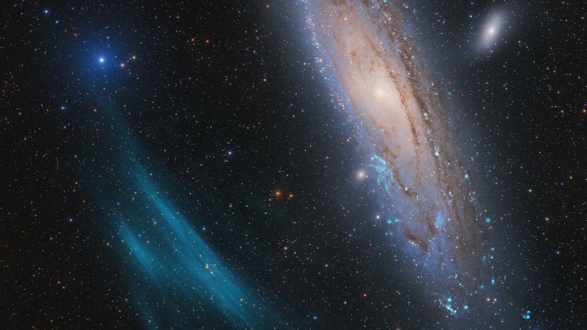 SPACEdotcom's tweet photo. Stunning image of Andromeda galaxy takes top astronomy photography prize of 2023 (gallery) https://t.co/19Ub9J77Py https://t.co/tlR8Ewq3eT