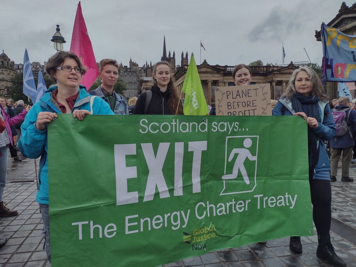 The climate-wrecking Energy Charter Treaty gives unprecedented power to fossil fuel companies and threatens vital government action on climate change. It's a dinosaur treaty and the UK should leave now! #ExitECT #EndFossilFuels #FastFairForever