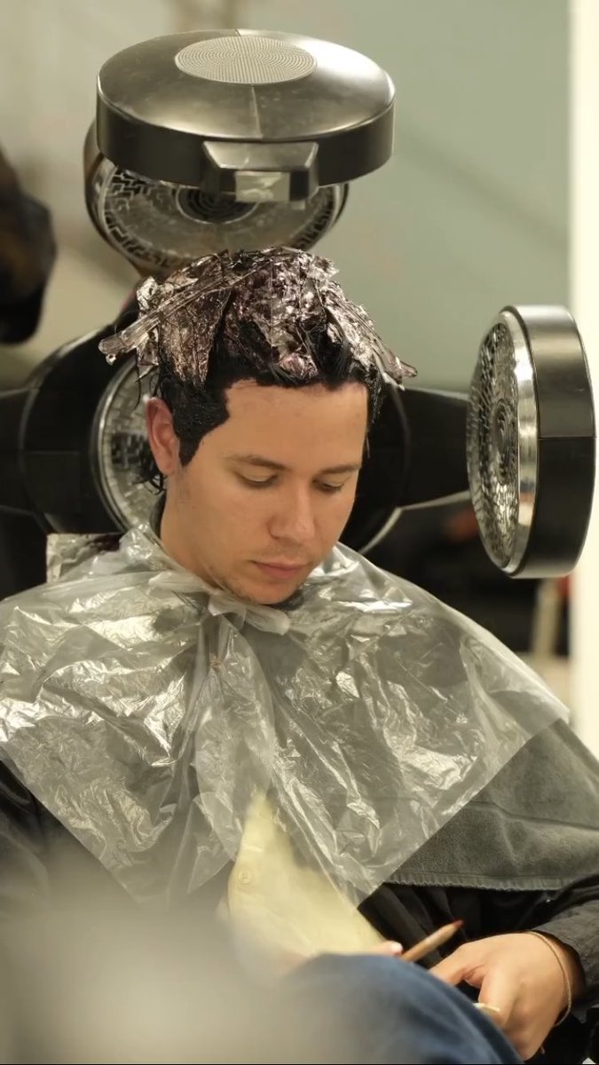 bringmefaye's tweet image. ผลงานการฝึกทำสีผมของคุณมะลิ ‘Red Candy Boom’ ในสัปดาห์ที่สอง เก่งขนาดนี้แฟนๆ สระผมเตรียมรอได้เลยค่ะ

#ฝ้ายสุภาพร
#faye_malisorn 
#sassoonacademy