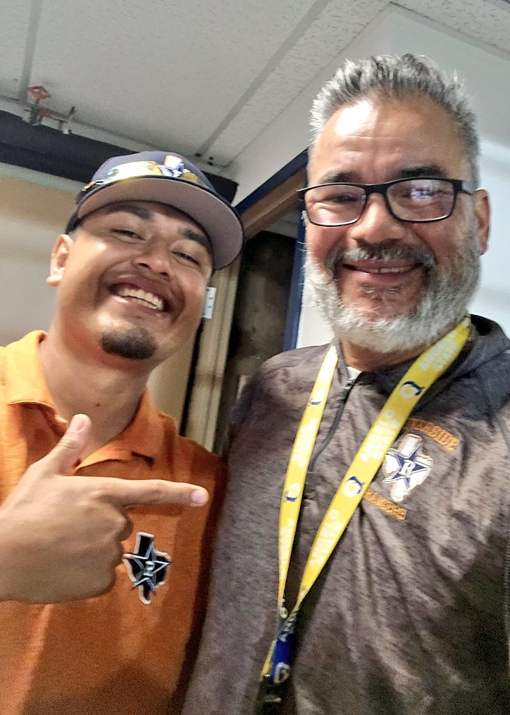 ssolis3's tweet photo. Grateful for the opportunity to announce for @RangerFtbl tonight. Crowd was amazing and the game was fantastic. What a way to end one of the best Homecoming weeks that I can remember.  Congrats to @CoachRecoder and his staff and especially our boys. Go Rangers! @Riverside_4ever. https://t.co/L6EBX5J9JN