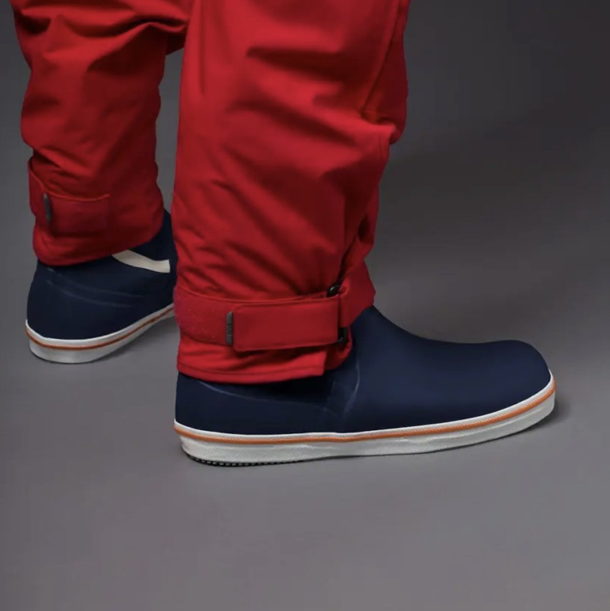 sailing_true's tweet photo. Everyone loves a bargain. Find huge reductions in the True North clearance – grab them before they’re gone! https://t.co/qgyi1msVSu https://t.co/m8UQxWxo9b