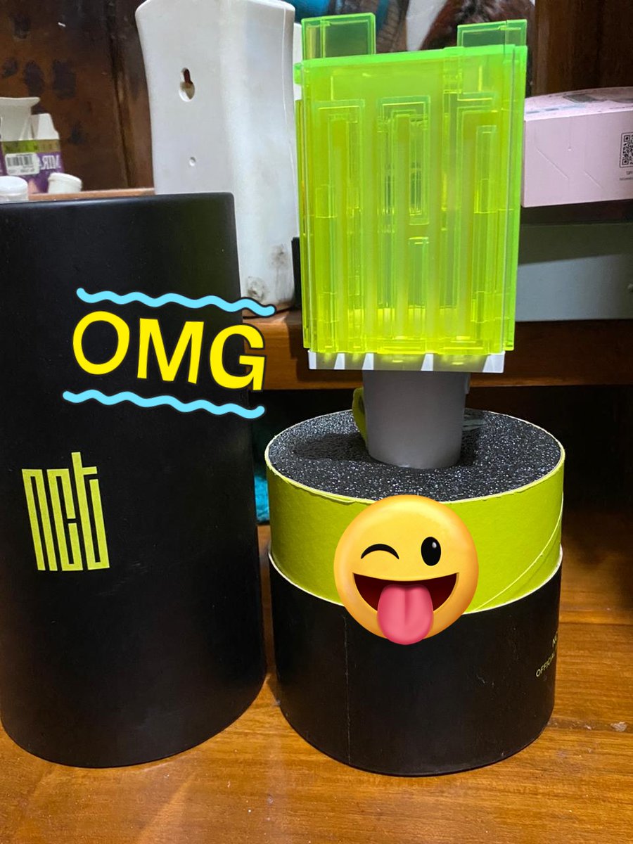 jenorussel's tweet photo. WTS NCT LIGHTSTICK / LS NCT PRELOVED

• harga 680k ori by kpop*ale
• blm pernah dipake 
• condition? dm (dom bekasi)
• dm for more detail
#wts #wtb #zonauang️ #nct #ls https://t.co/2LZy4b8T9r