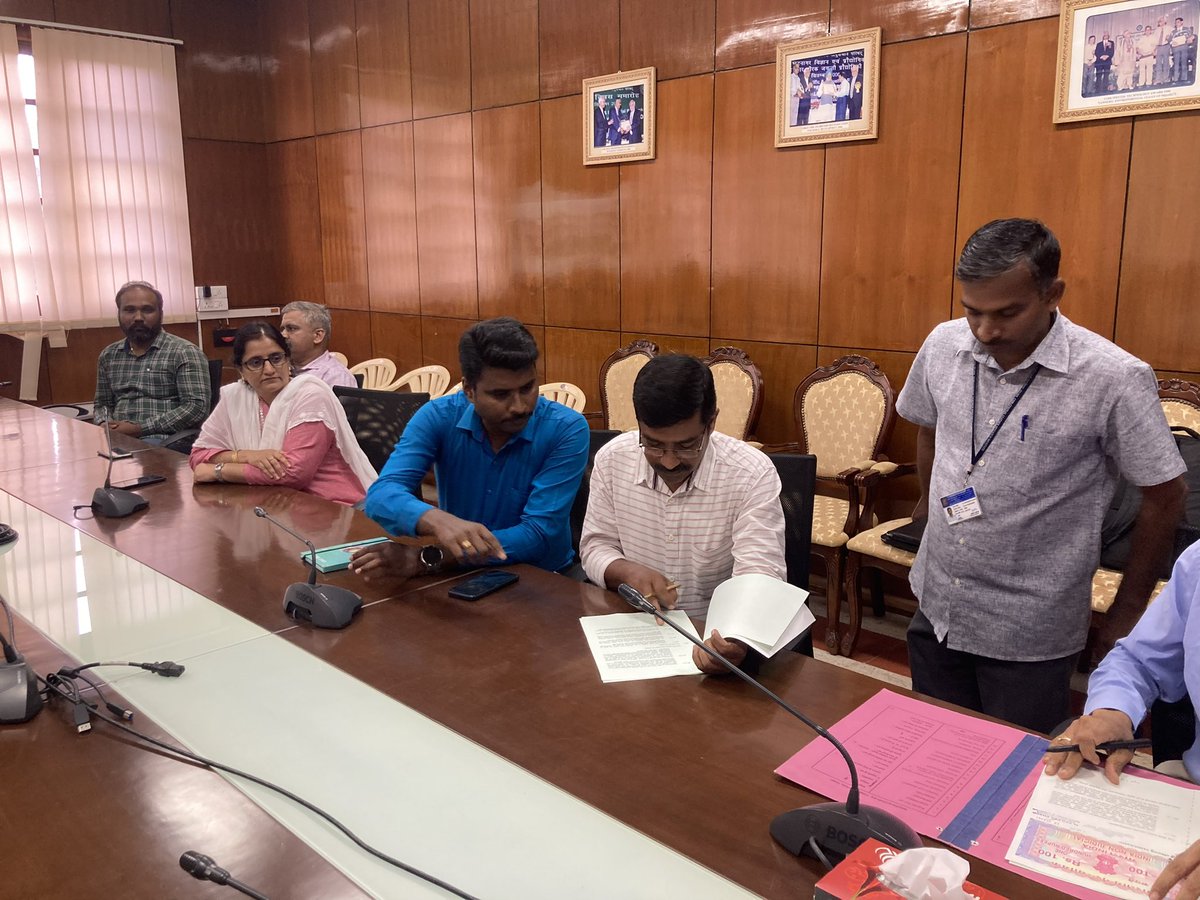 CSIR-CLRI tweet media