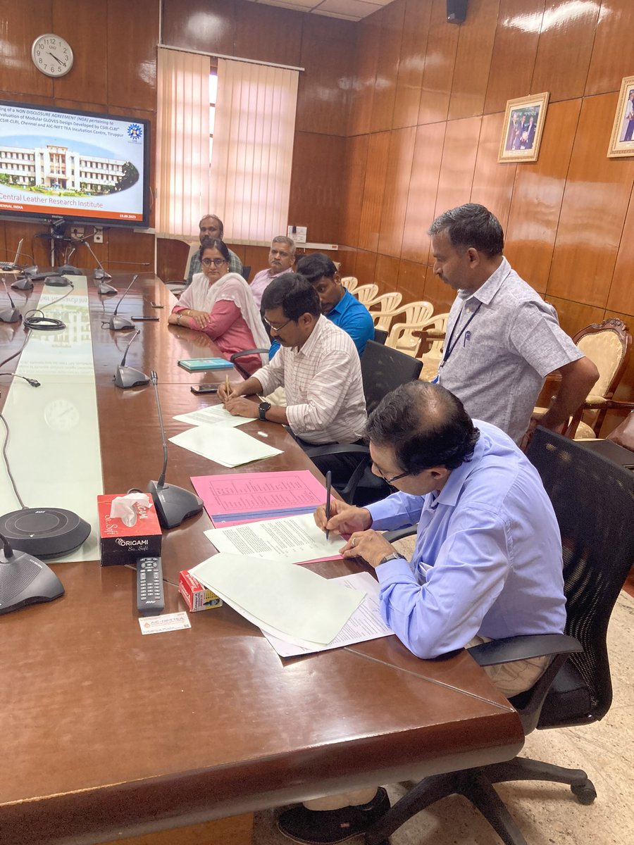 CSIR-CLRI tweet media