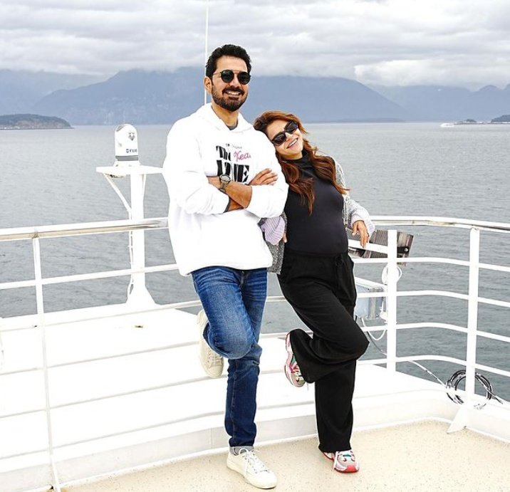 Congratulations #Rubinav 

<a href="/RubiDilaik/">Rubina Dilaik</a> took to insta to announce her pregnancy, a very wonderful moment for Rubinav, sending them best wishes for the future.

#RubinaDilaik #AbhinavshukIa