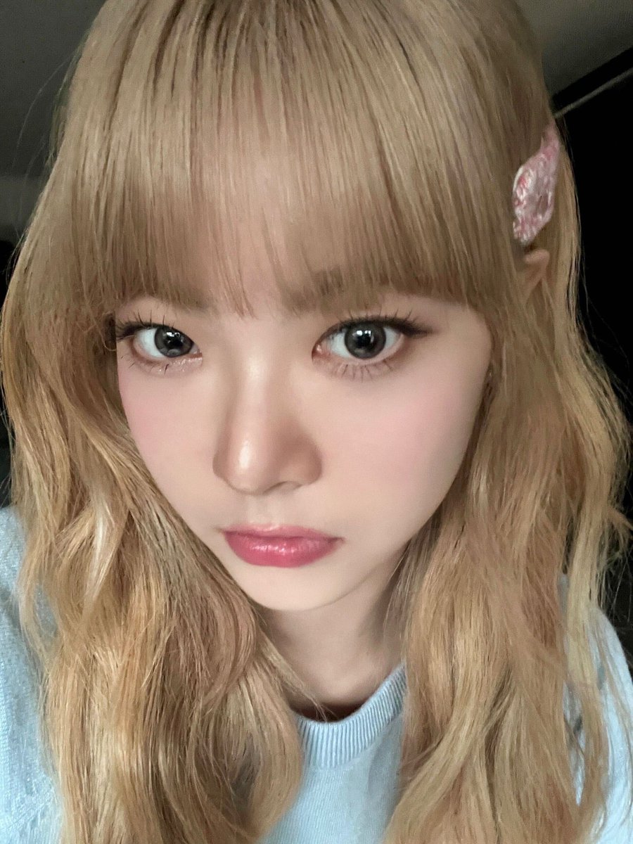 IM_LESSERAFIM's tweet photo. 키르시걸🍒💋

#LE_SSERAFIM #르세라핌
#HONGEUNCHAE #홍은채 https://t.co/CiepXCLKqu