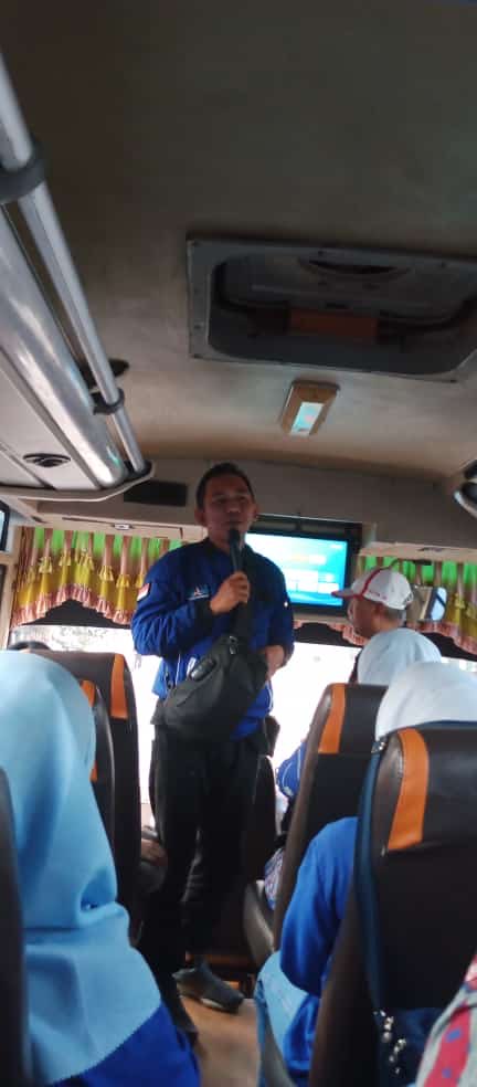 RAMujiyono's tweet photo. Dan ini adalah kekuatan ke3 yg tdk kalah penting : “The Power of Emak”

Hobynya jalan2 terus ☕️ https://t.co/k9ZQeCJg8R