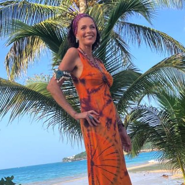 Elizabeth Bourgine tweet media