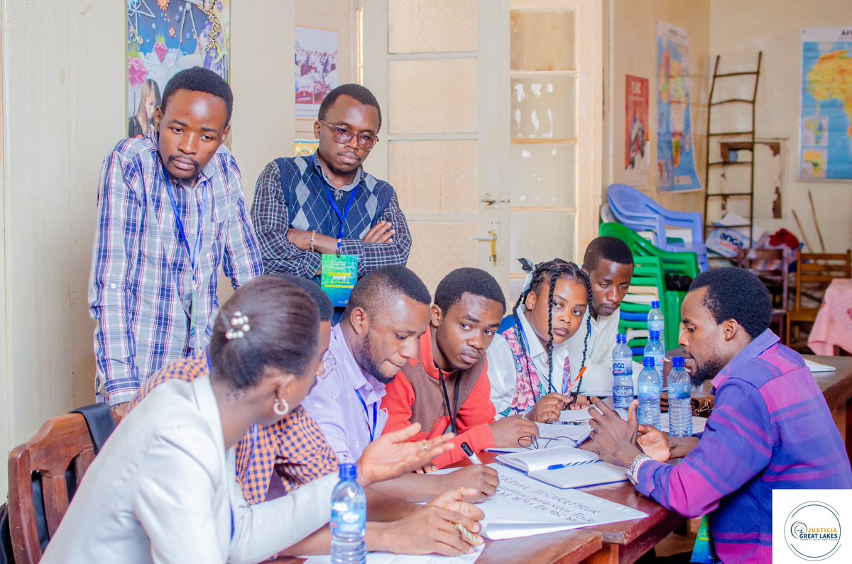 JGLAfrica's tweet image. #retroJour2 #summerschoolforhumanrightsAndPeace @JGLAfrica #session2023

Le moment des travaux en carrefour des participants.