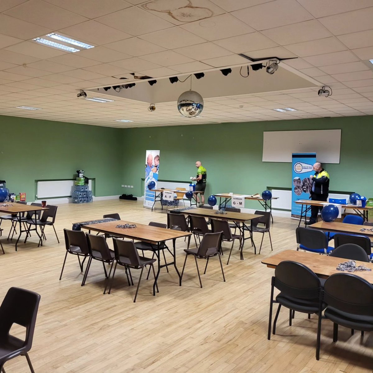 TGlh286's tweet photo. All set up and looking forward to seeing everyone at our Sportive @LilBlueHeroes https://t.co/heBF43C66m