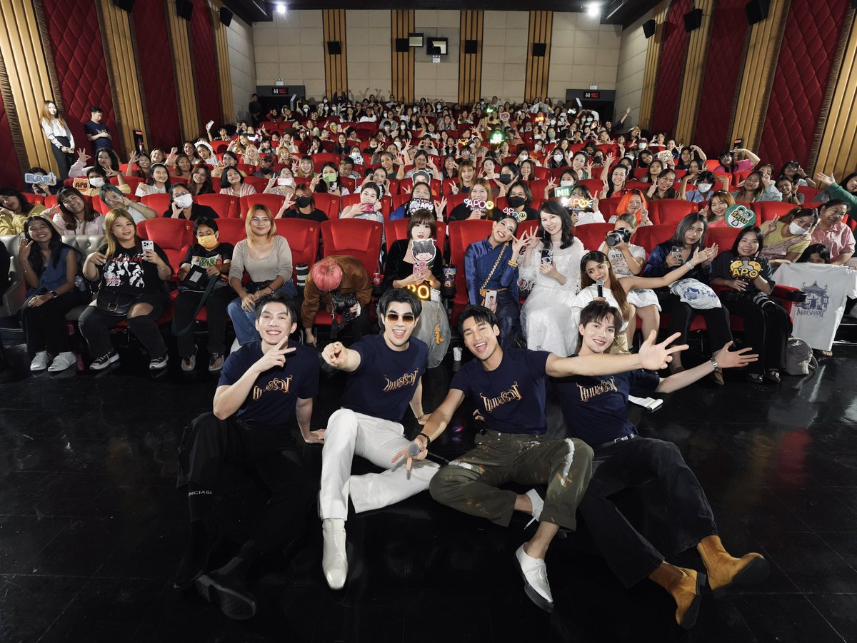 beoncloud_th's tweet photo. บรรยากาศ 'มาย อาโป บาส ต๋อง' เดินสาย ManSuang Road Show โปรโมตภาพยนตร์แมนสรวงที่ อยุธยาซิตี้พาร์ค ซีนีเพล็กซ์ 🎬

แฟน ๆ ชาวอยุธยาและจังหวัดใกล้เคียงให้การต้อนรับ 4 หนุ่มของเราอย่างอบอุ่นมาก ๆ เลย ขอบคุณมาก ๆ นะคะ ✨🫶🏼

@milephakphum @Nnattawin1 @basvpr_ @tongthk 

@MajorGroup 
#ManSuangxAyutthayaCityParkCineplex
#ManSuang #แมนสรวง