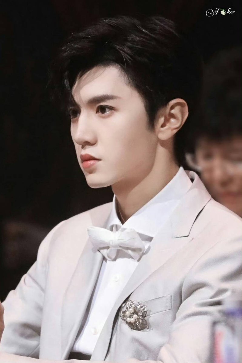 romteera_p's tweet image. อยากเห็นหน้าทั้งวัน หล่ออออมากกกกพ่อ 
😍😍😍😍😍😍
#CZY #คนน่ารัก #เฉินเจ๋อหยวน #陈哲远 #ChenZheyuan  
cr.ในภาพ