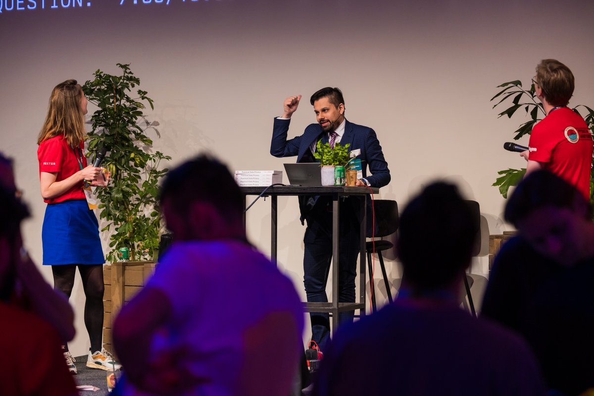 PyData Amsterdam (@pydataamsterdam) on Twitter photo Gooodmorning ☀️ highlights of DAY TWO of #PDAmsterdam2023 and time for throwback Thursday; networking drinks sponsored by Kickstart AI🍷🍻🍔, the kick-off #keynote by <a href="/kjam/">katharine jarmul</a> about YOUR power in co-creating AI solutions following privacy by design 💪 and more 😁 Gooodmorning ☀️ highlights of DAY TWO of #PDAmsterdam2023 and time for throwback Thursday; networking drinks sponsored by Kickstart AI🍷🍻🍔, the kick-off #keynote by <a href="/kjam/">katharine jarmul</a> about YOUR power in co-creating AI solutions following privacy by design 💪 and more 😁