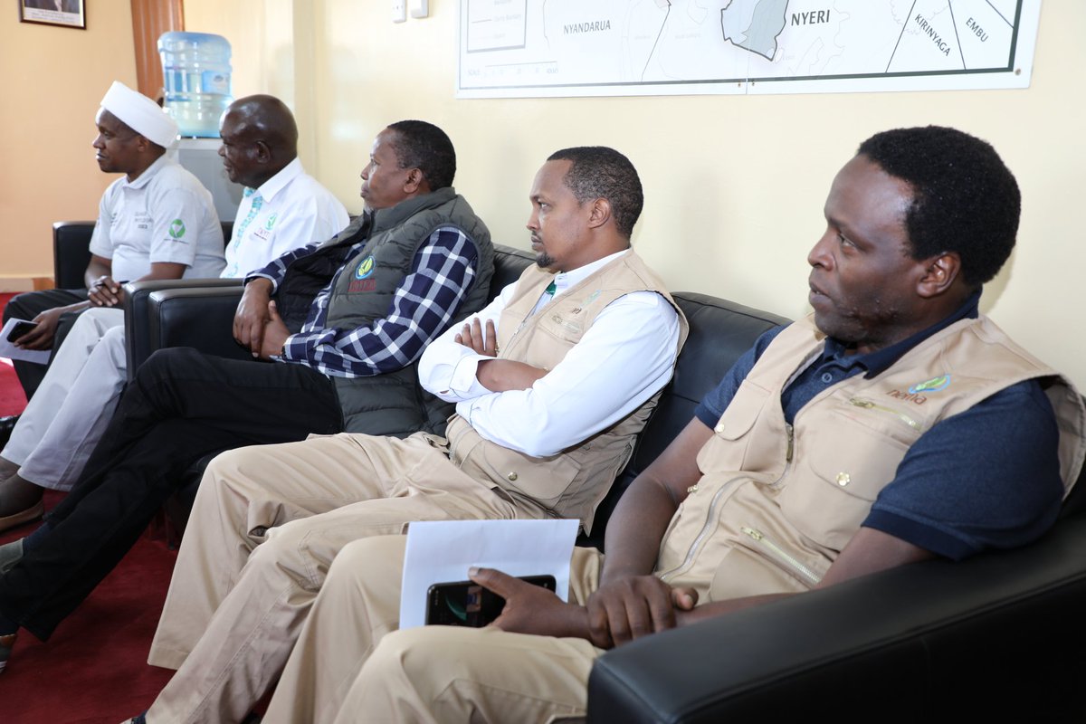 NemaKenya's tweet photo. The #WorldCleanUpDay 2023 National celebrations kicks off with the dignitaries courtesy call to Governor Laikipia County, Hon. Joshua Irungu.
#DoNotLitter #ThinkB4Trashing https://t.co/nQy8Q0AbLN