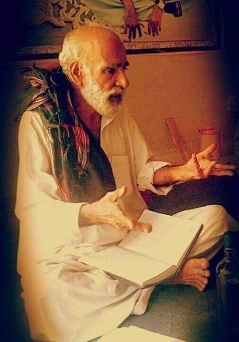 معروف سیاسی و سماجی شخصیت میر ارشدکلمتی کا قومی شاعر مبارک قاضی کے وفات پر افسوس کا اظہار۔

واجہ مبارک قاضی کے گرانقدر ادبی خدمات کو ہمیشہ یاد کیا جائے گا۔

پسماندگان سے تعزیت کا اظہار کرتا ہوں۔

میرارشدکلمتی