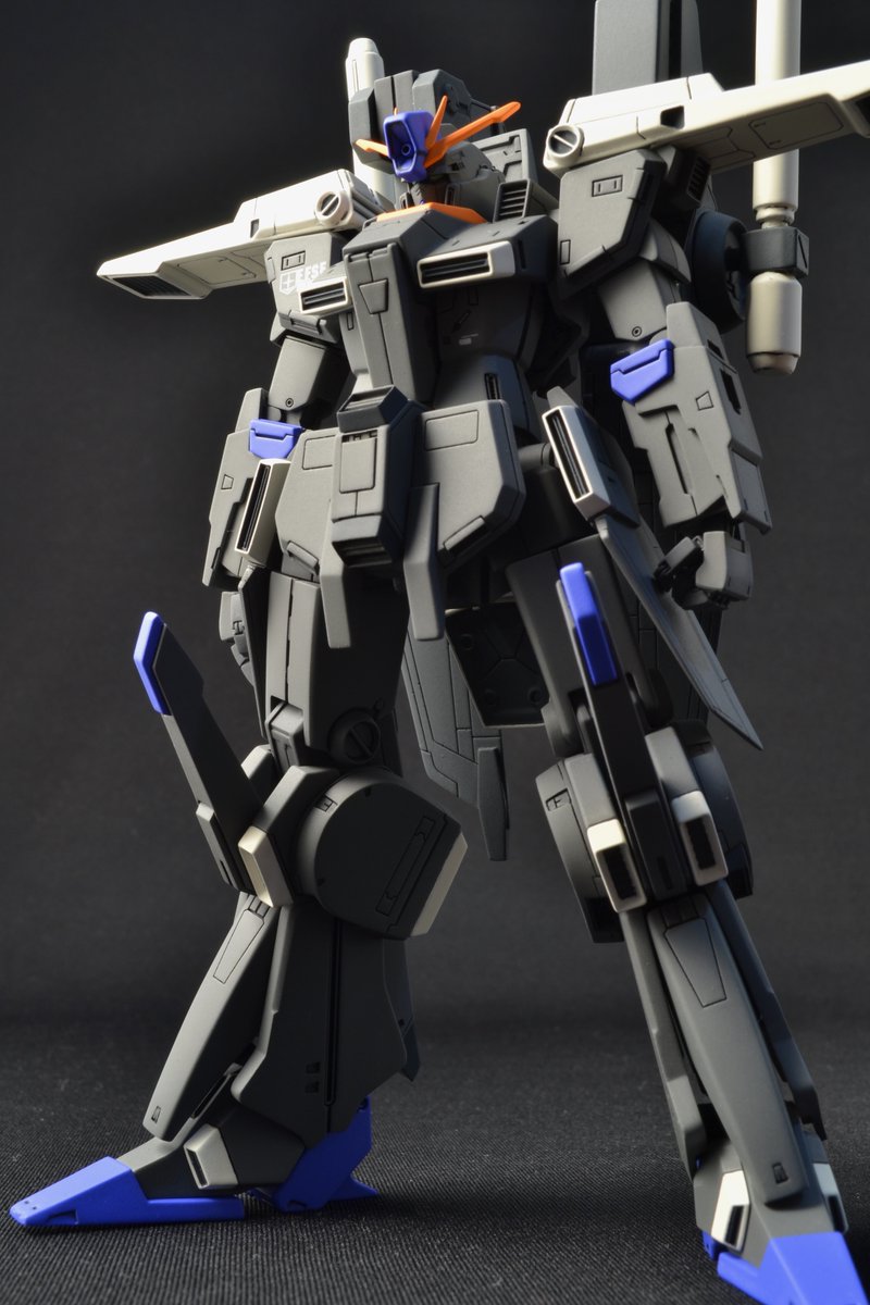 ittyu_ichiko's tweet photo. RCベルグ　studio RECKLESS
小松原博之さん原型製作
1/144 FAZZ
 #ガンダムセン��ネル https://t.co/VTwKOd2yhr