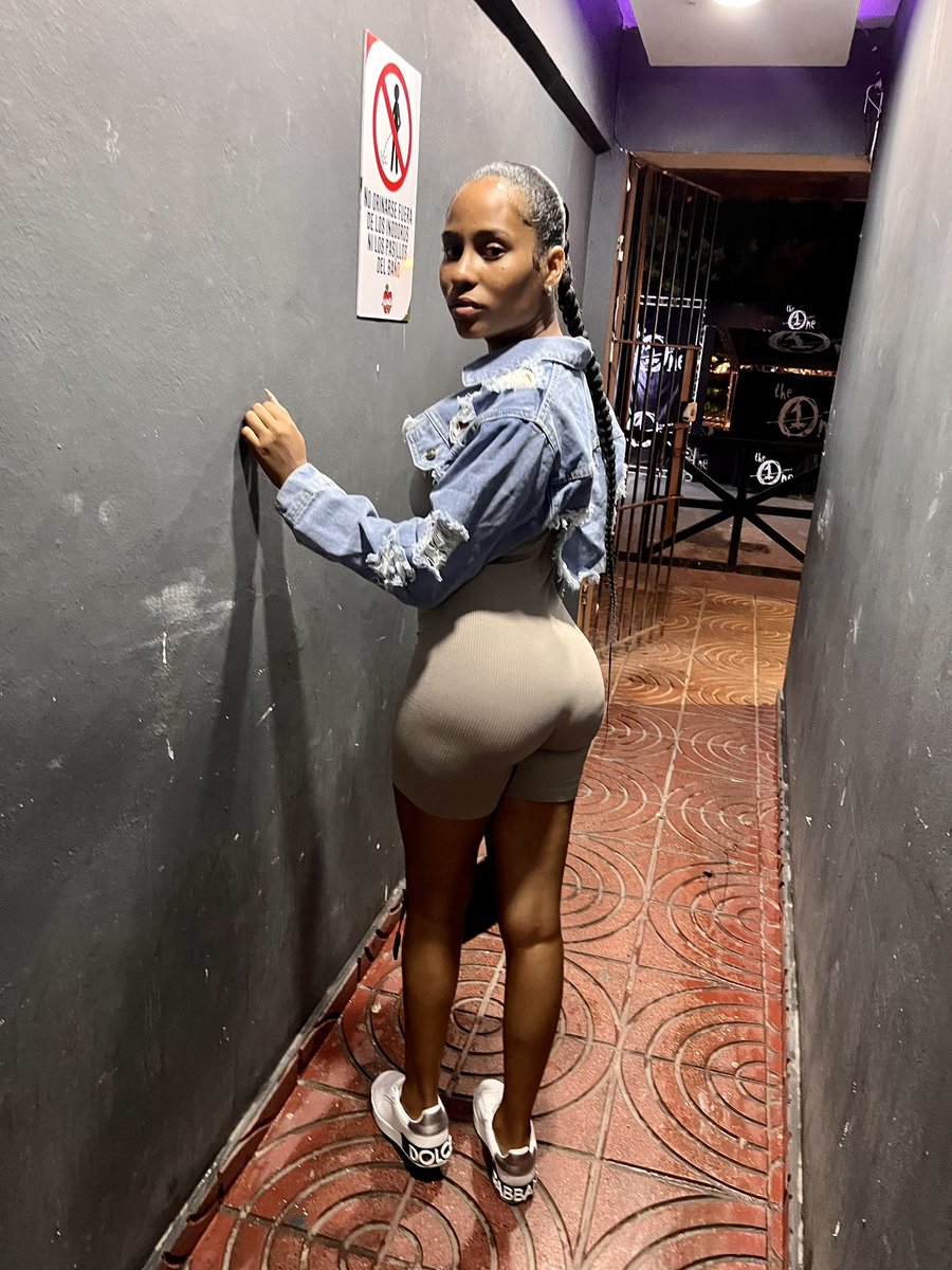 MillyRamirez_'s tweet image. Que Dios bendiga para donde se me va toda la comida 😂😮‍💨