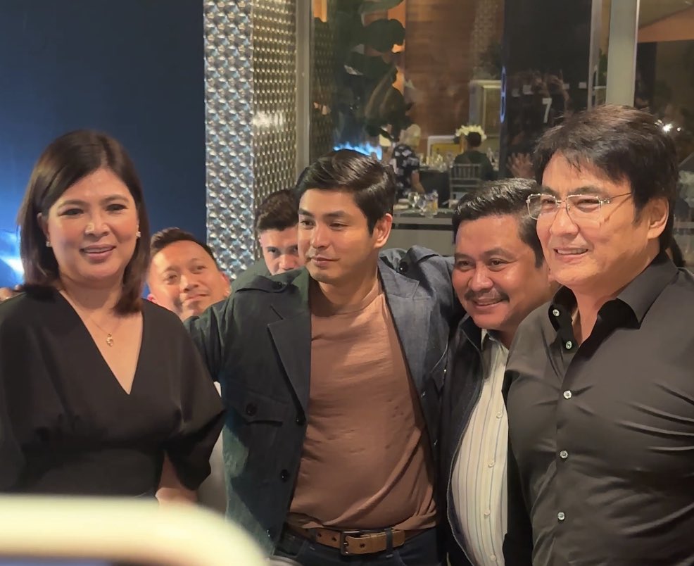 SilverSpirit_o9's tweet photo. HAHAHA NATAWA AKO NUNG PLINAY KO ‘YUNG VIDEO NA KUHA KO LAST NIGHT! #CocoMartin https://t.co/2HuaBkzb4r
