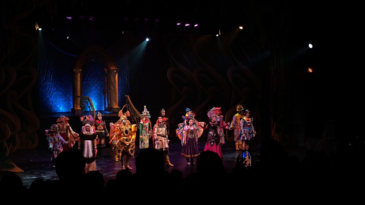 welcome2toyangs's tweet photo. Happy Opening Snow White and the Prince! ๐๐๐
#SWATP https://t.co/mq7kceQYO9
