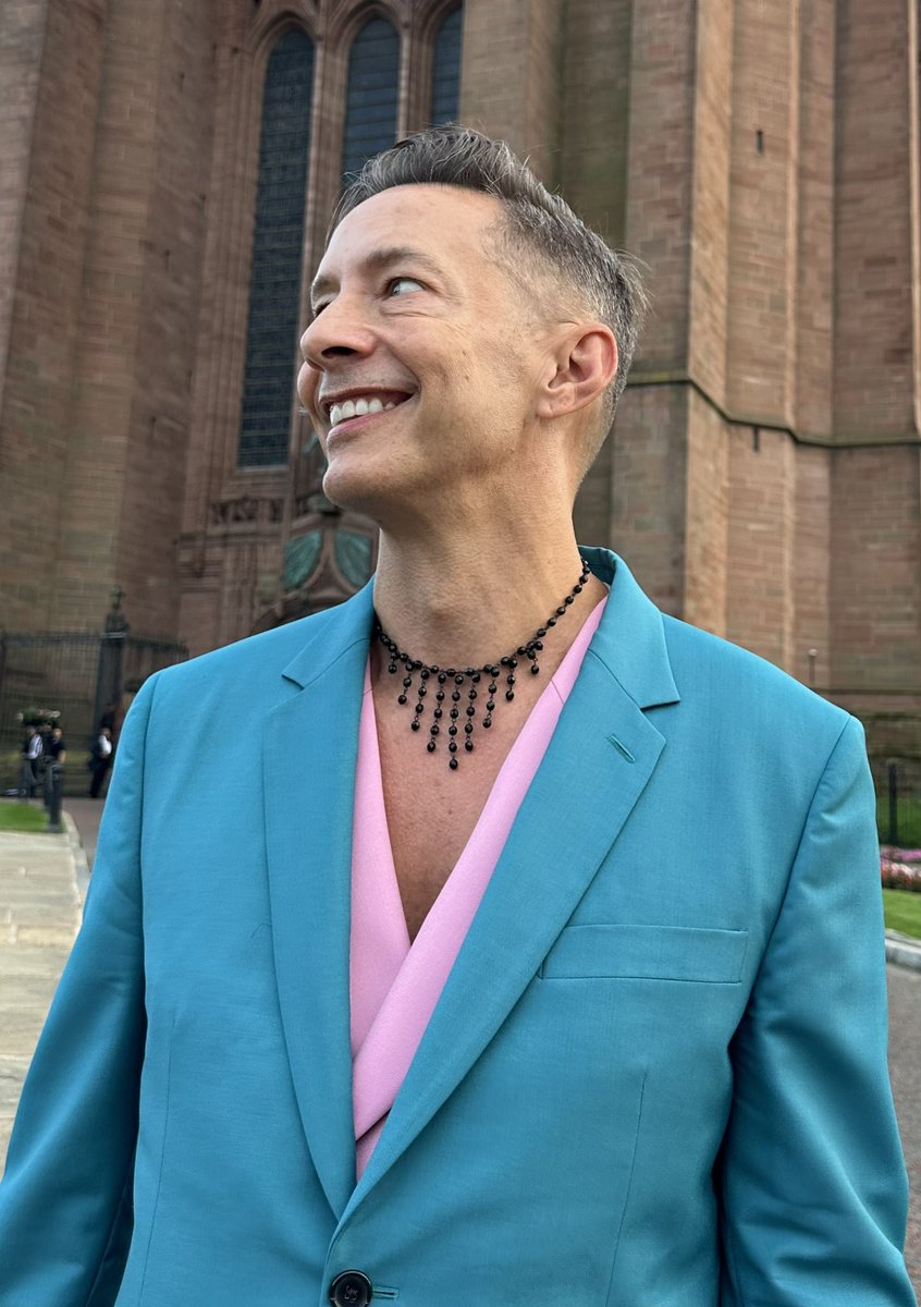 Suit by @PaulSmithDesign 
Hair by Lawrence at 403 Barber Lane.
Trans colours: deliberate (#LGBWithTheT).
The necklace belonged to my mother, who would have loved to have been there. 
I walk with her always.
#NDA23