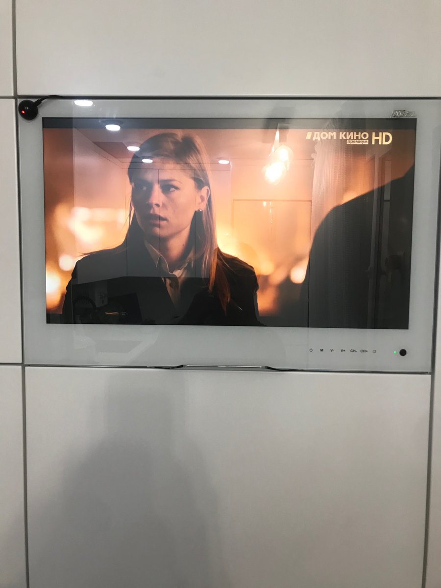 avel_tvs's tweet photo. Pictures of AVS240WS shared by our customers. AVEL customized TV brings you a unique experience. #avel https://t.co/uDTwholBXO #waterprooftv #bathroom #bathroomtv #kitchentv #kitchen #mirrortv #mirrortvs #showertv #bathtv #tvinmirror #tvinmirrorbathroom https://t.co/XWuJu1pSXt
