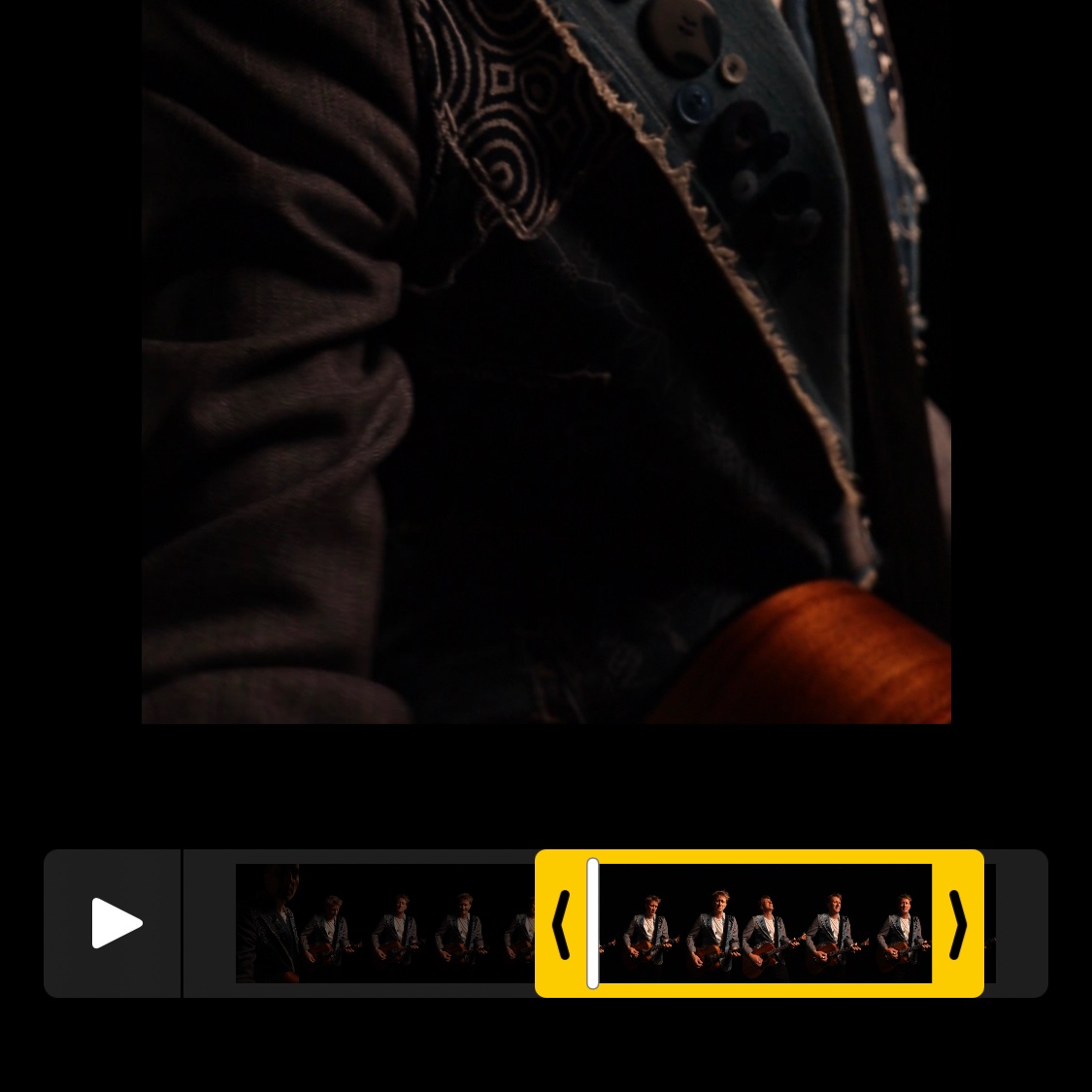 The iPhone photos app is completely broken on the 16.6.1 update. This is the same video, once cropped the start of the crop thinks it is the start of the video. Well done <a href="/Apple/">Apple</a>.