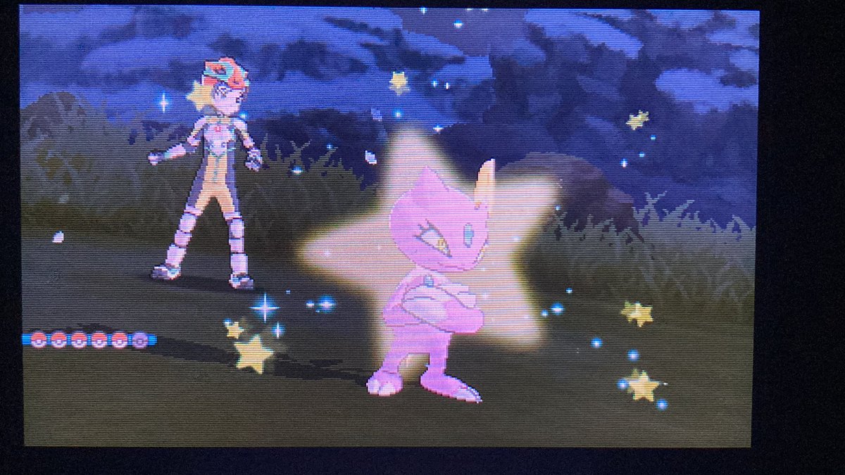 [215✨] Bon et bien il fallait que phase sur la chasse de Sabalette d’Alola à 65%…
Farfuret shiny 10% phase 1 en 7570 RE’s 
#shiny #ShinyPokemon