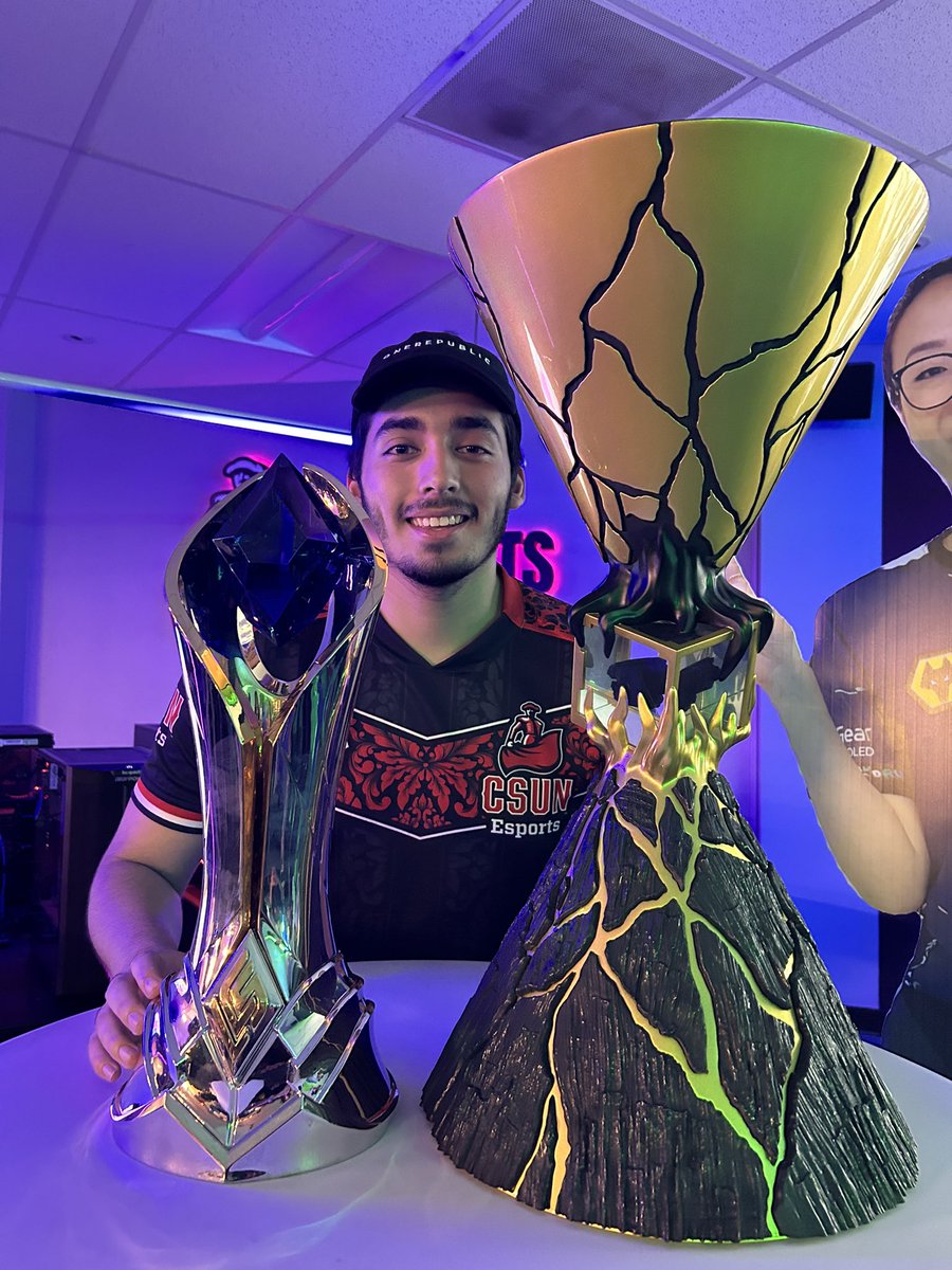 BlinkyDylan's tweet photo. Another CSUN esports dub, thank you @EvilGeniuses for opportunity https://t.co/08miUPQxan