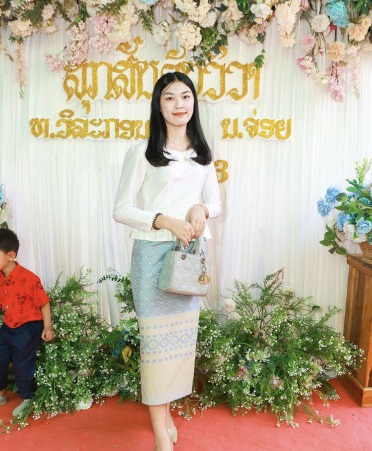 ຕຸກຕາຊືລີນ tweet media