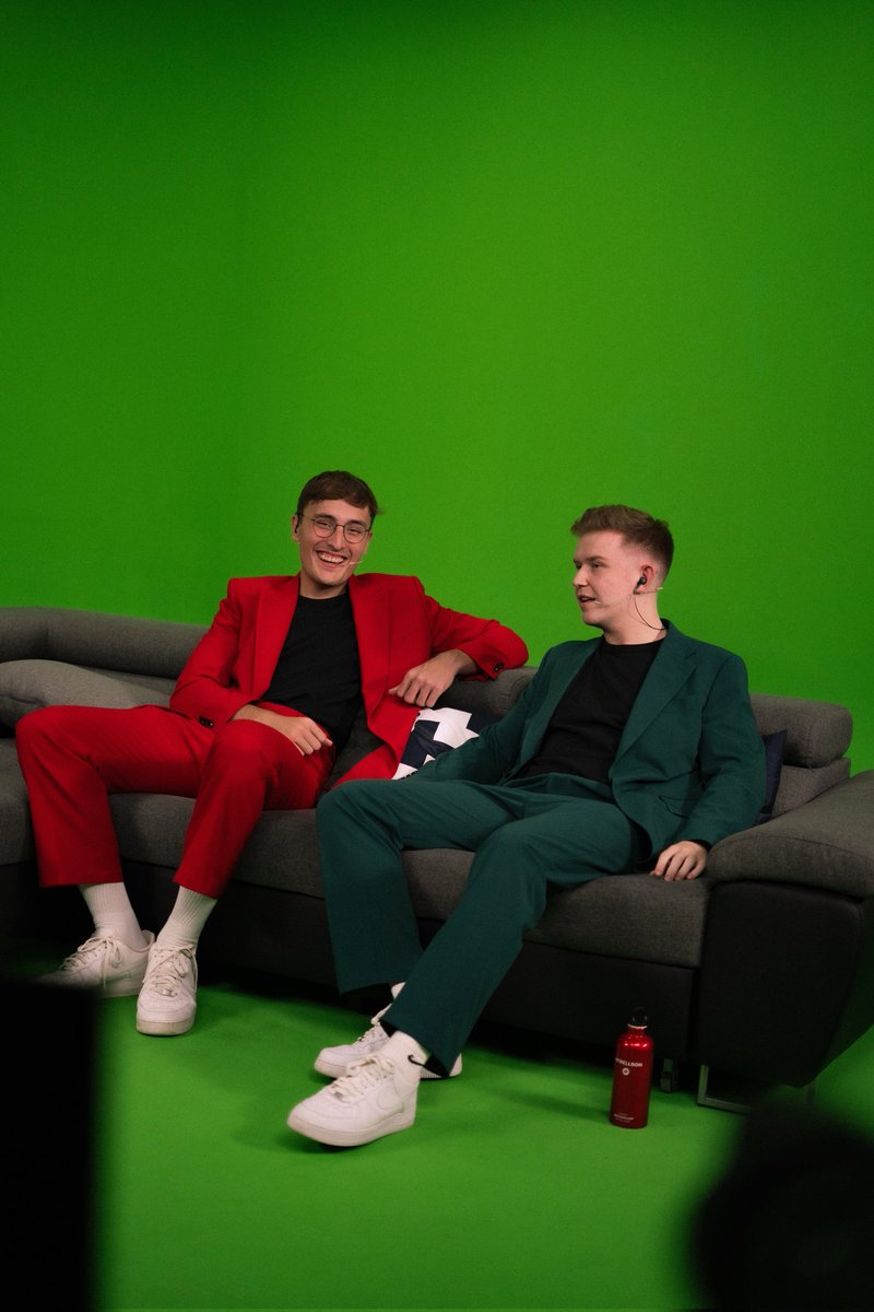 strellsongaming's tweet photo. ANOTHER RECAP OF OUR STRELLSON SHOWDOWN @OvationEsports @katooyoooo @Ditrxx @JannisZFN @FrayFN
#WEARINDEPENDENT #STRELLSON #FROMSWITZERLANDWITHLOVE #GAMING #ownyourgame https://t.co/yNvDv5DRYi