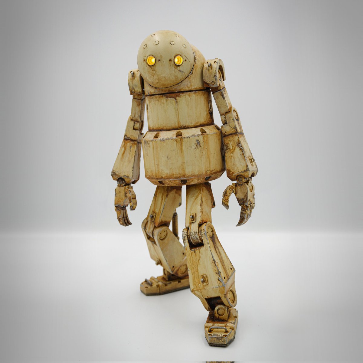 DanielHird2's tweet photo. NieR Automata - Machines - Medium Biped

From my series of reproduction models from the action role playing game NieR : Automata by @SquareEnix produced by @platinumgames

#NieRAutomata #NieR #gameart #modelmaking #modelpainting #mecha #robot #machine #conceptart #fanart https://t.co/vzHkuN4DOq