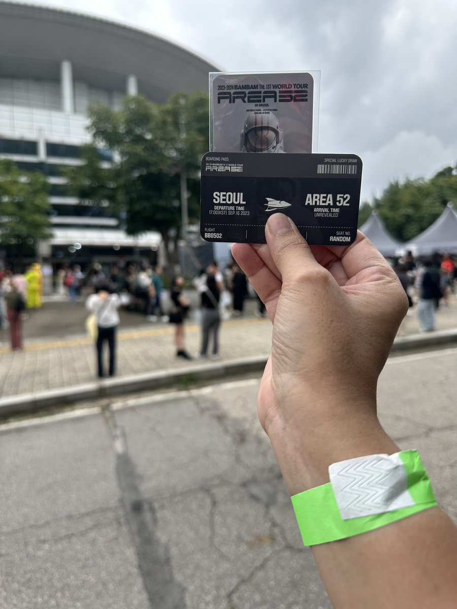 Come&Get IT GOT7🐥💚 tweet media
