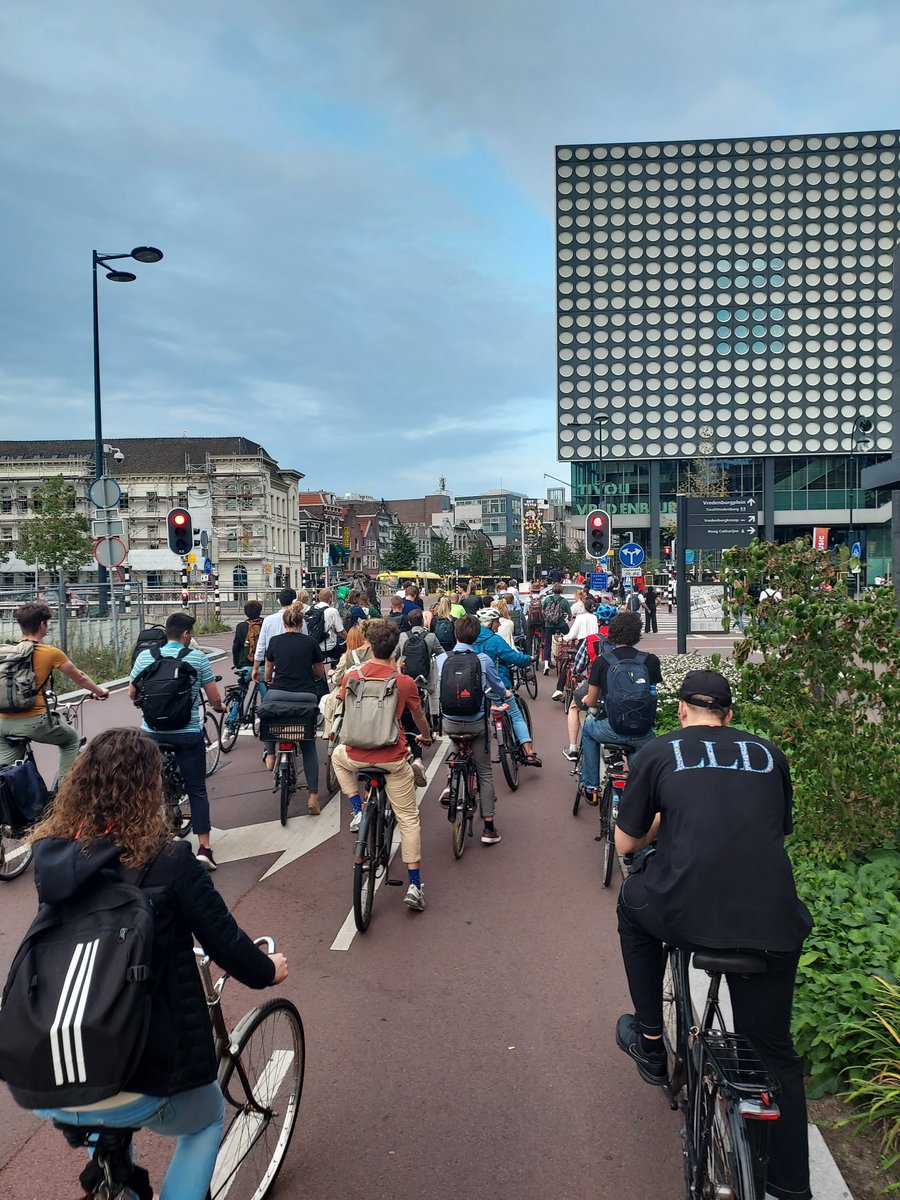 ma_sch77's tweet photo. #Stadtradeln auf Dienstreise in #Utrecht = Genussradeln! Hier macht Kilometer sammeln für das Team Visit Dessau so richtig Spaß.
@adfc_dessau @Dessau_Rosslau @stadtra https://t.co/SSHozyuEpm