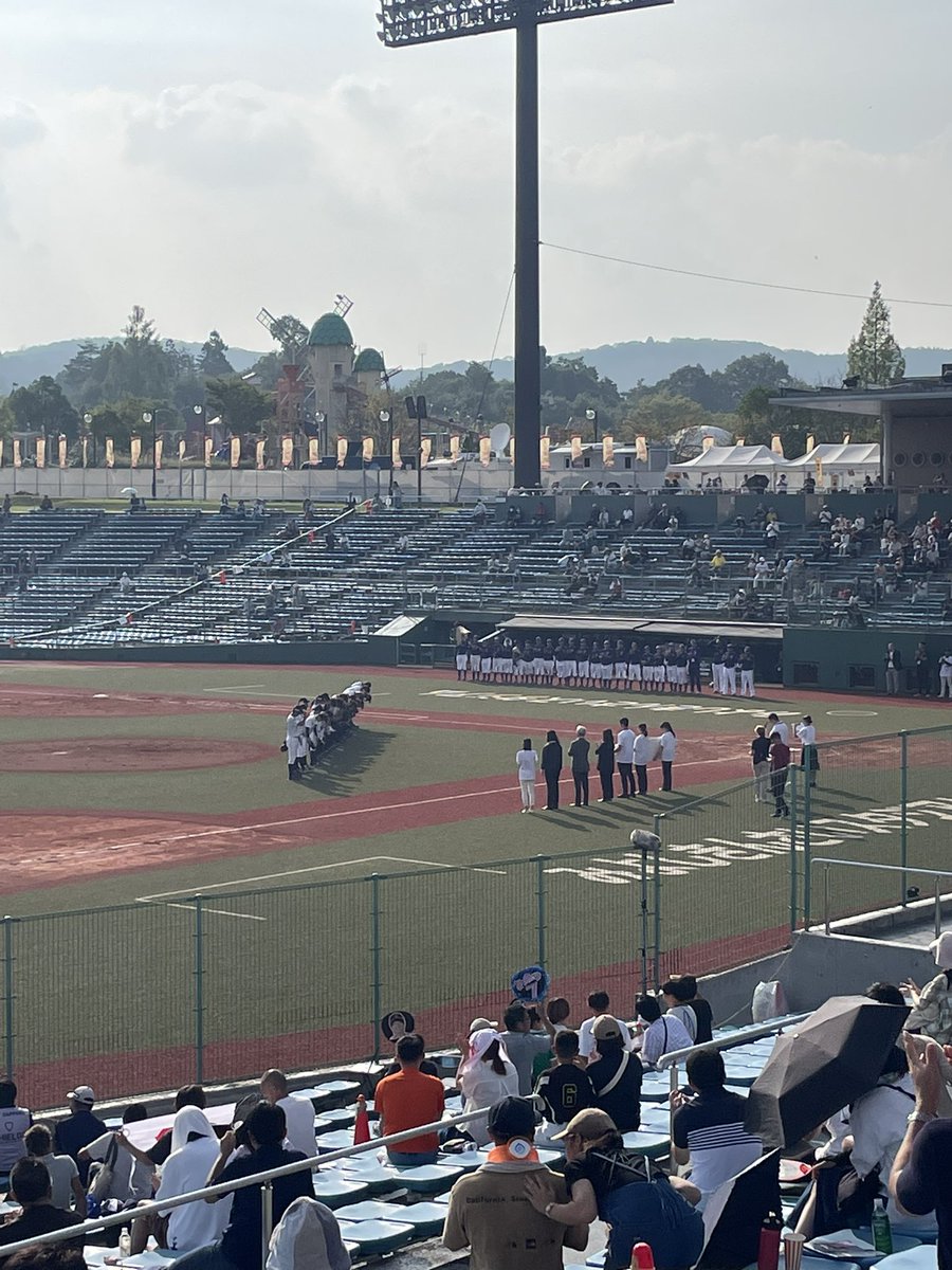 マドンナジャパン⚾️
ファイナルステージ進出決定！
おめでとうございます🎊

長打とかは男子に比べて少ないけど、プレーの一つ一つが丁寧！クオリティ高い！あとこれは女子サッカーにも近いものがあるけど声を出し合って励まし合う姿がいい！！！楽しかったー👏
#女子野球ワールドカップ