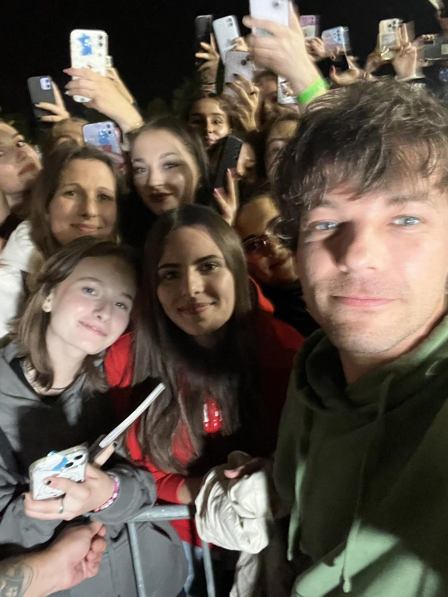 Smile to be perfect ☆ tweet media