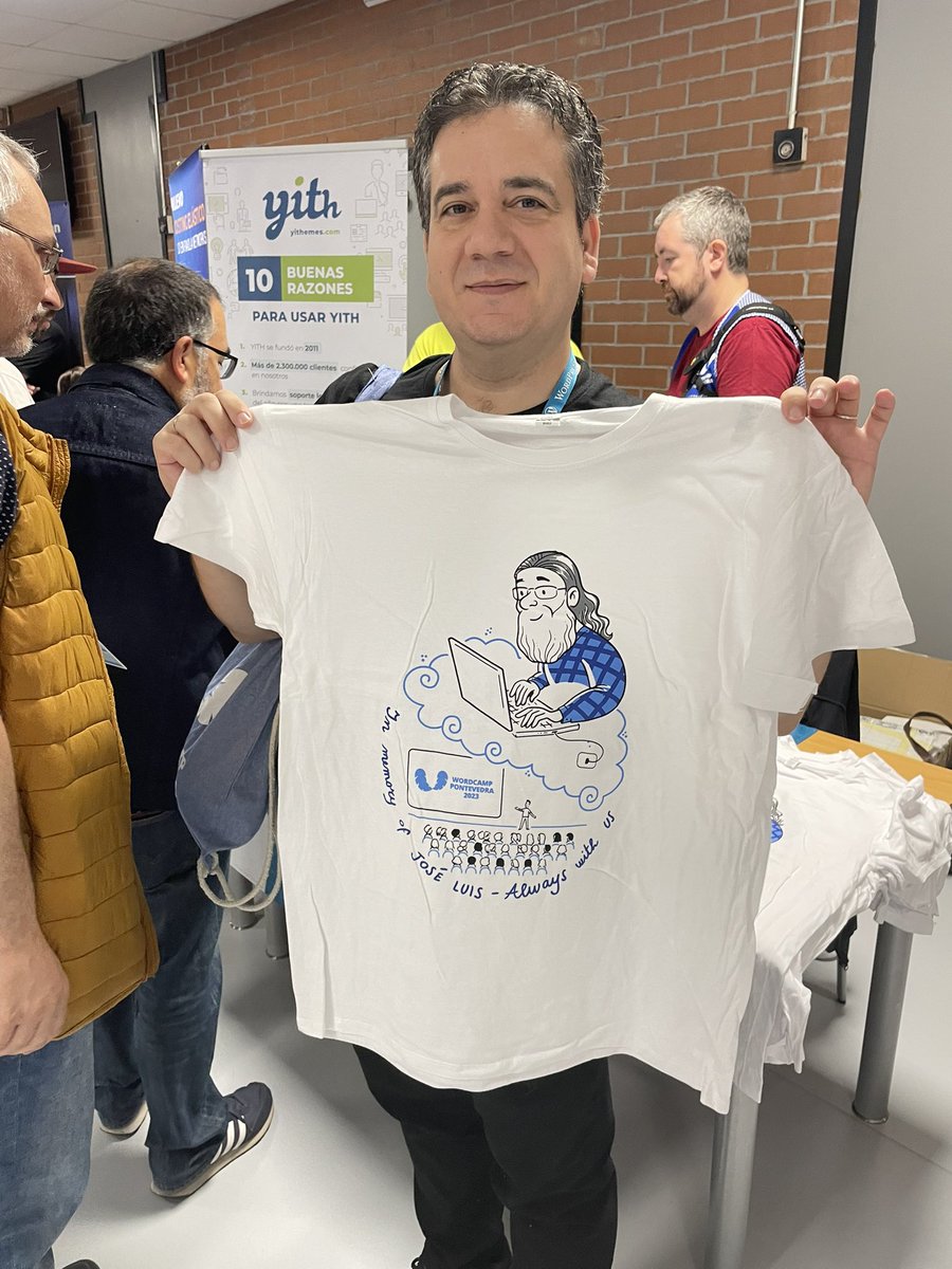¡Aquí nuestra sorpresa! Sabemos que nuestras camisetas eran especiales para José Luis, amigo y voluntario incansable de la comunidad española de WordPress. Quisimos tener un detalle para agradecerle y recordarle en su WordCamp, en su casa <a href="/PonteWordCamp/">WordCamp Pontevedra</a>. ¡Gracias! #PonteWordCamp