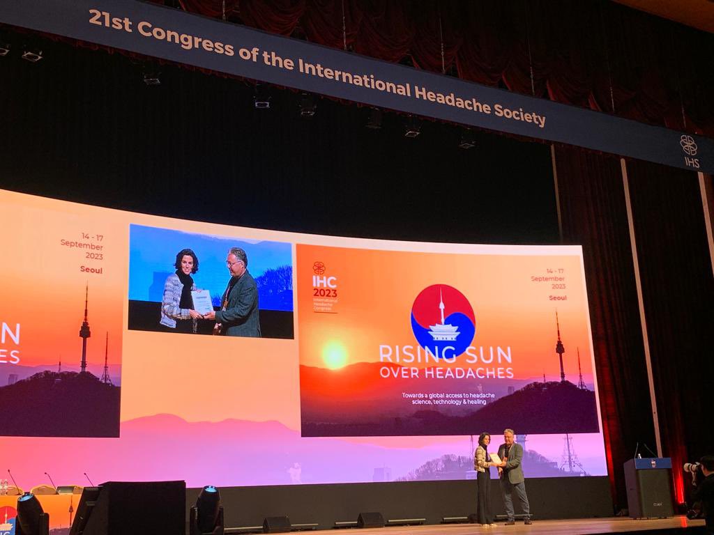 Migraine Adaptive Brain Lab (MABLab) (@adaptivebrain) on Twitter photo Our paper: “Salivary CGRP can monitor the different migraine phases: CGRP (in)dependent attacks” has been awarded the Cephalalgia Award Lecture at #IHC2023.
We are very proud and grateful!
<a href="/ppozorosich/">Patricia Pozo-Rosich</a> <a href="/alpuente_ruiz/">Alicia Alpuente</a> <a href="/vallhebron/">Vall d'Hebron</a> <a href="/VHIR_/">Vall d'Hebron Institut de Recerca</a> Our paper: “Salivary CGRP can monitor the different migraine phases: CGRP (in)dependent attacks” has been awarded the Cephalalgia Award Lecture at #IHC2023.
We are very proud and grateful!
<a href="/ppozorosich/">Patricia Pozo-Rosich</a> <a href="/alpuente_ruiz/">Alicia Alpuente</a> <a href="/vallhebron/">Vall d'Hebron</a> <a href="/VHIR_/">Vall d'Hebron Institut de Recerca</a>
