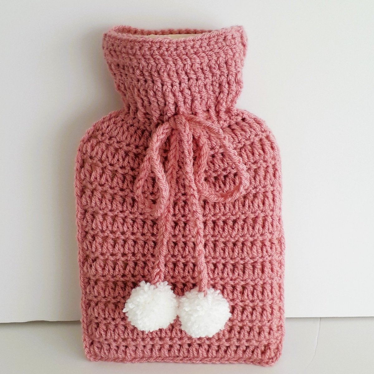 Crochet21uk's tweet photo. https://t.co/Ndy12FFz6E
Hot Water Bottle Cover with bottle included, Pink water bottle cover
#CWordSeptember #planahead #UKGiftHour #UKGiftAM #shopindie #giftideas #getcode5 #etsyuk #thisweekendonly #handmadeuk #etsyshop #etsyseller #christmasgifts https://t.co/JzLZcv65xk
