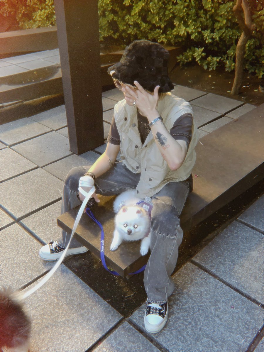 shfly3424's tweet photo. 10月が早く来たらいいのに… 一日一日が早すぎるのが惜しいですね~ みんな後悔のない一日になりますように。🦀 https://t.co/4C1uMTCzbU