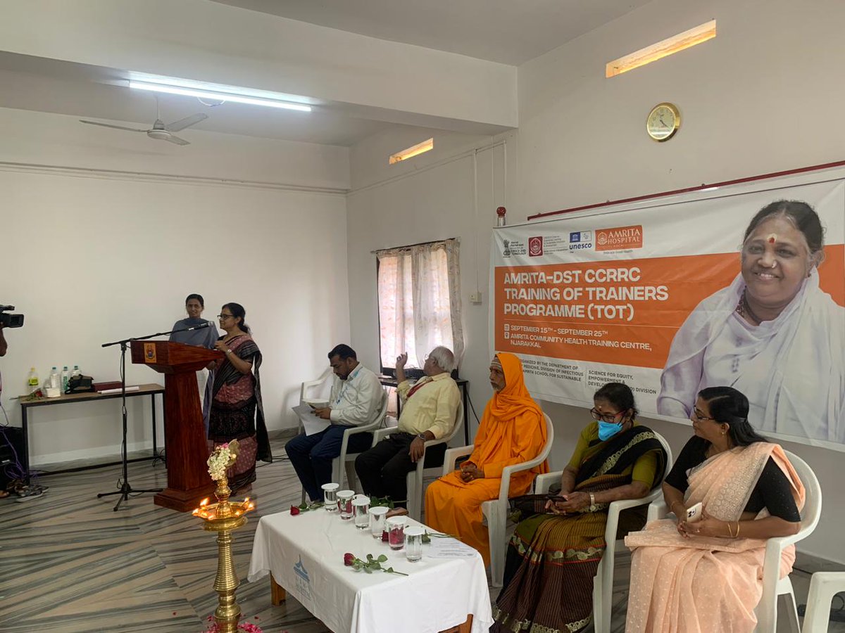 ASFAmrita's tweet photo. Inspired by Amma's vision to serve and empower rural communities to be sustainable and resilient, Amrita Vishwa Vidyapeetham and Amrita Hospitals launch 10-day Amrita Village Health Champions Training Program #AmritaVishwaVidyapeetham #DST #UNESCO #AmritaHospitals 1/4 https://t.co/VShuDQAWPb