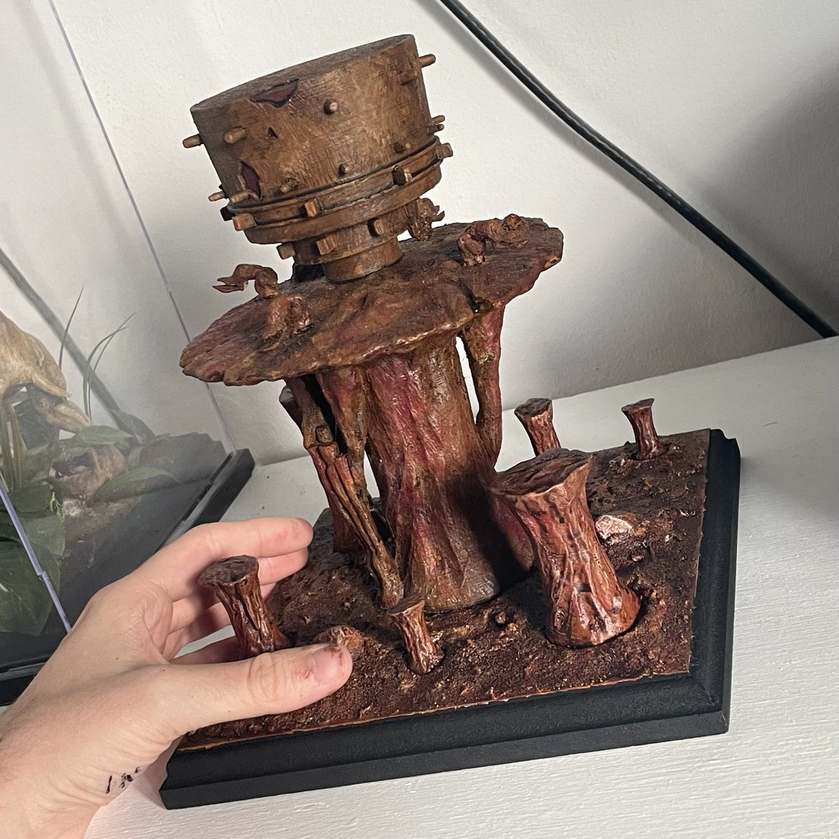 artchrisnev tweet media