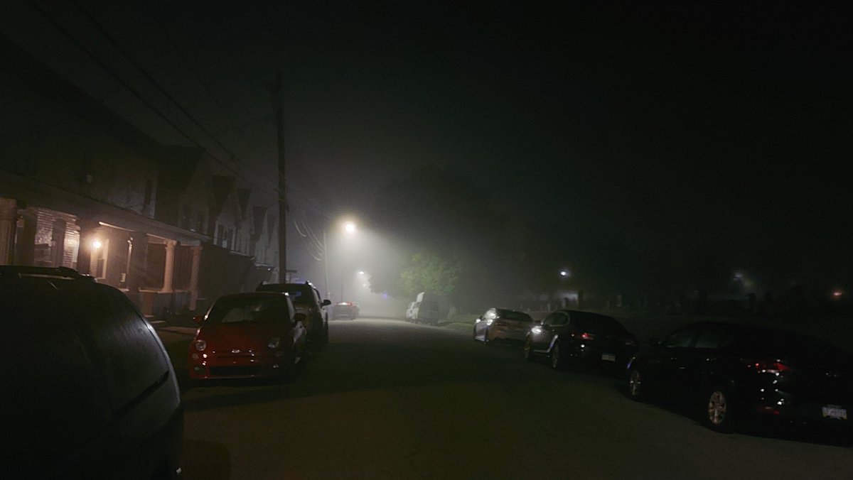 The #fog is really bad and thick this morning in #Brackenridge. Please be careful if you are out. 

#Pawx #wxtwitter #wx <a href="/StormHour/">#StormHour</a>