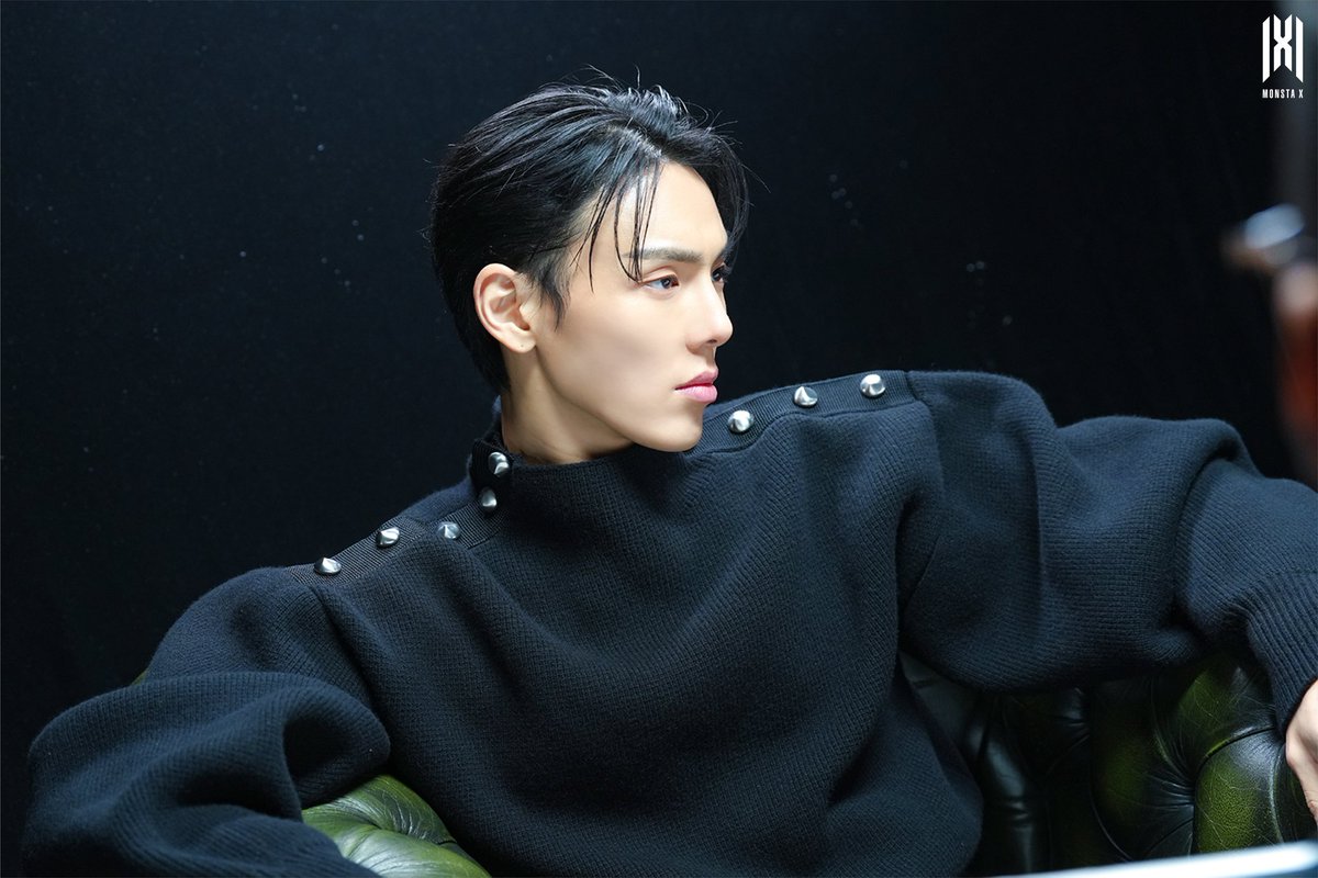 acejooheon's tweet image. If men are not shownu then what is the point of them you know