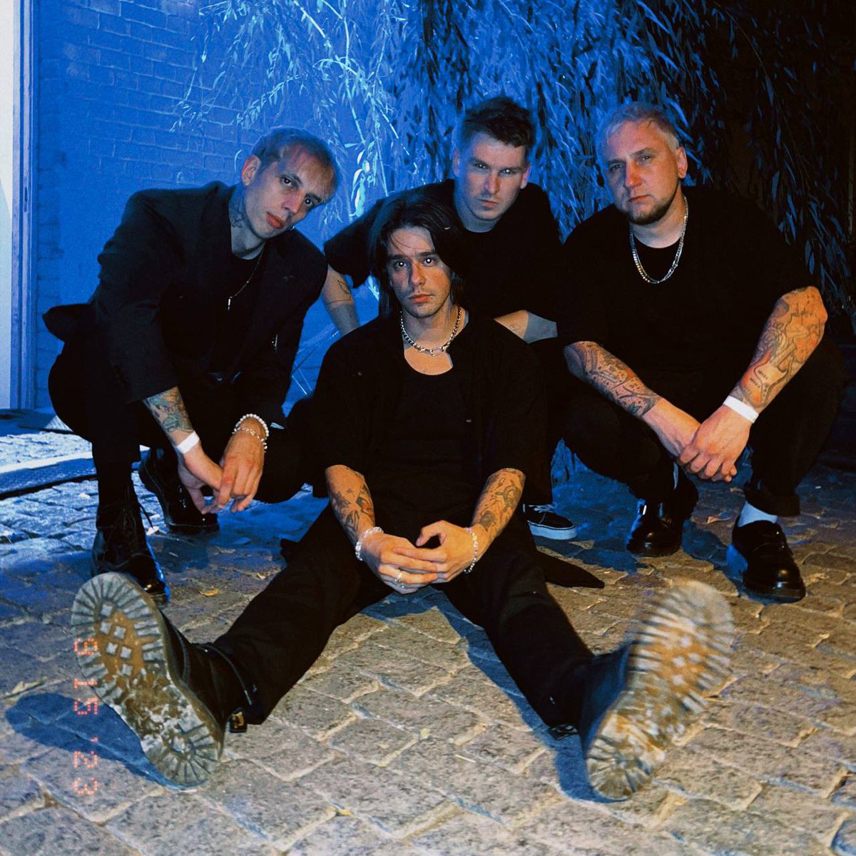 wildwaysband's tweet photo. Цвет настроения синий https://t.co/UGi0kklmM2