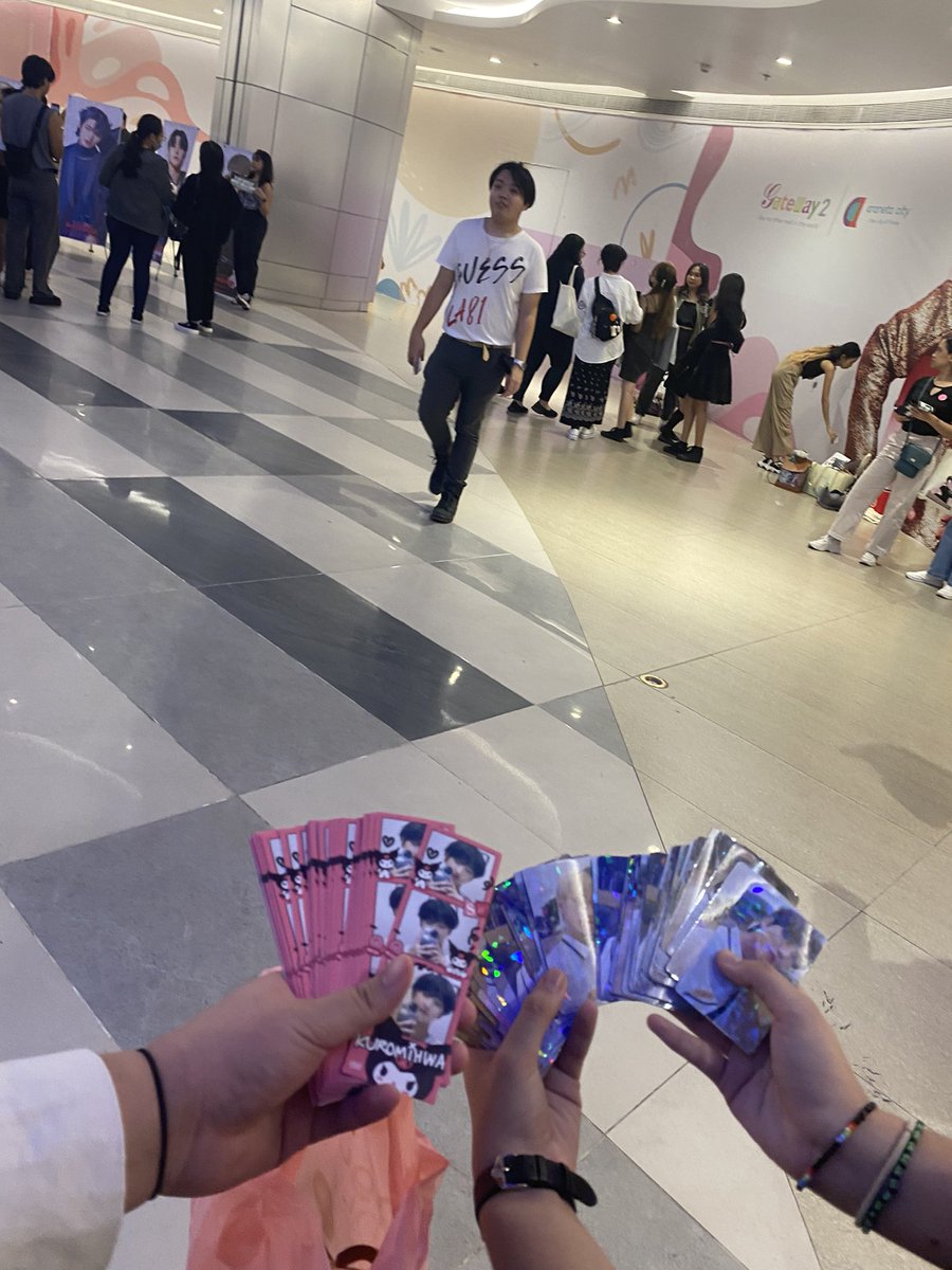 shininghwaaa's tweet photo. @kreateprints hellooo!! im here sa may led kineme 😭 

#FilotinyFreebies #ATEEZ #에이티즈 #Break_The_Wall #TheFellowship https://t.co/79OAsrTSEt
