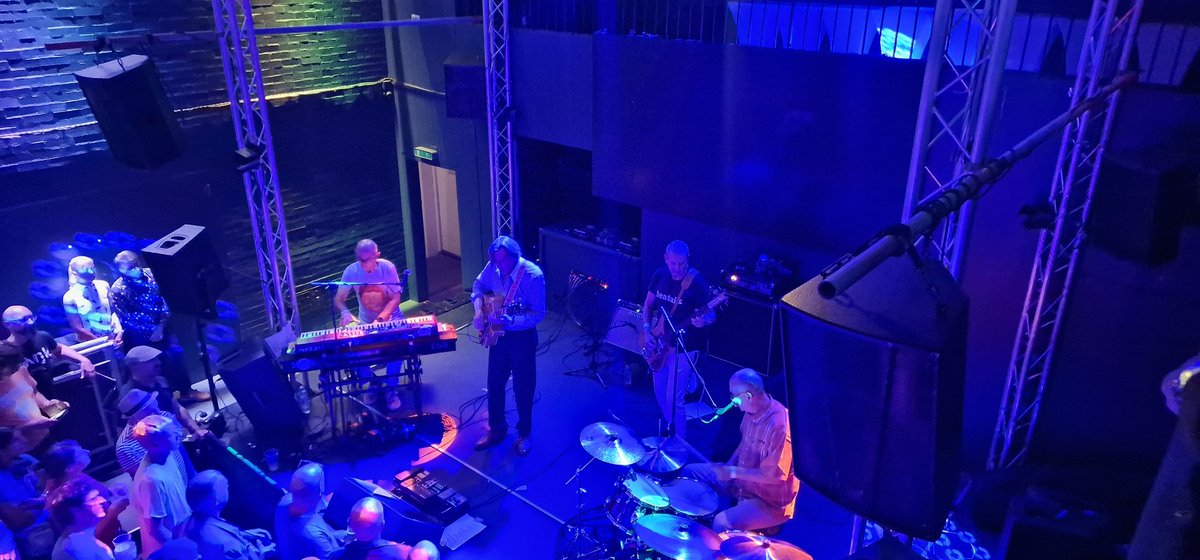 David Crossinggum tweet media