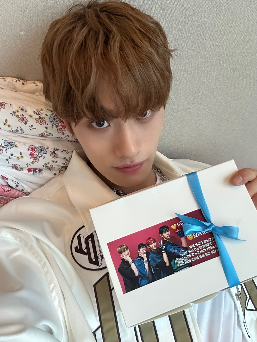 TIOT_NOW's tweet photo. [#준현]
음악 방송 활동을 하면서 부족한 부분을 확인하고
더 발전할 수 있는 기회가 되었던 것 같습니다.
저는 2023년 20살 금준현의 모든 순간들이 행복하고 잊지 못할 꿈같았습니다.
팬분들도 2023년 TIOT와 함께한 모든 순간들이 행복한 기억들로 남았길 바라며 이번 백전무패활동을 마무리 하겠습니다.
다시 한번 팬분들께 고생하셨고 감사했다고 말씀드리고 싶습니다💙

#금준현 #KUMJUNHYEON
#TIOT #티아이오티 
#TIOT_PreDebut #백전무패