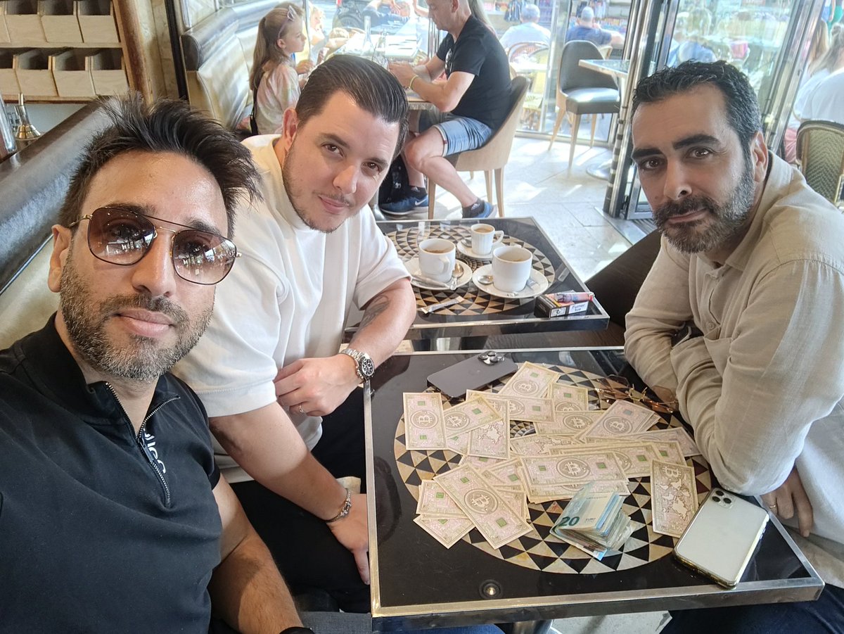 Cafedukoin's tweet photo. On fait les comptes..
Café du Koin - Season 2
J-10
@peetcafedukoin @KoinDada  @Moeidcoffee https://t.co/XwKZ3DWTVv
