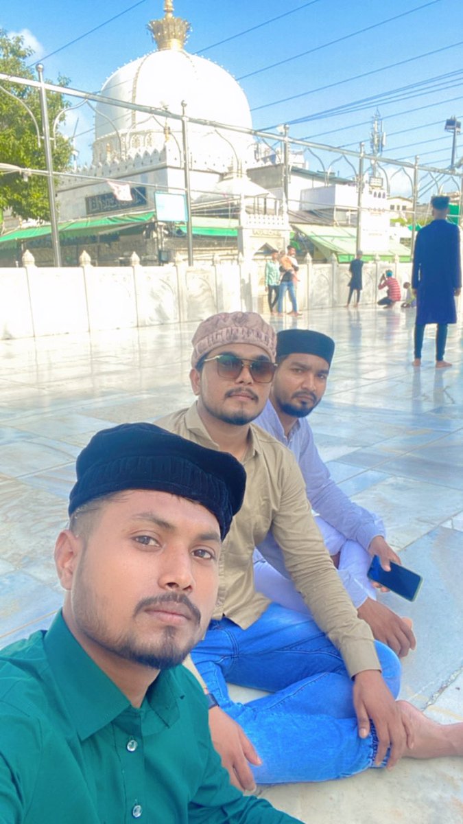 kabirvlogs7's tweet photo. #khwjagaribnawaz #azmer https://t.co/HMApiioFXc