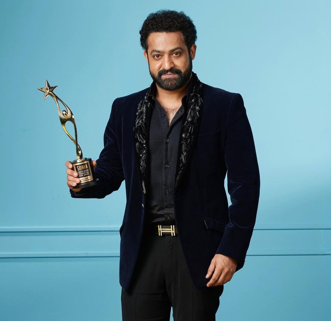 Kinguu @tarak9999 👑

#SIIMA2023 #SIIMAAwards2023
#SIIMABestActorNTR #SIIMAinDubai